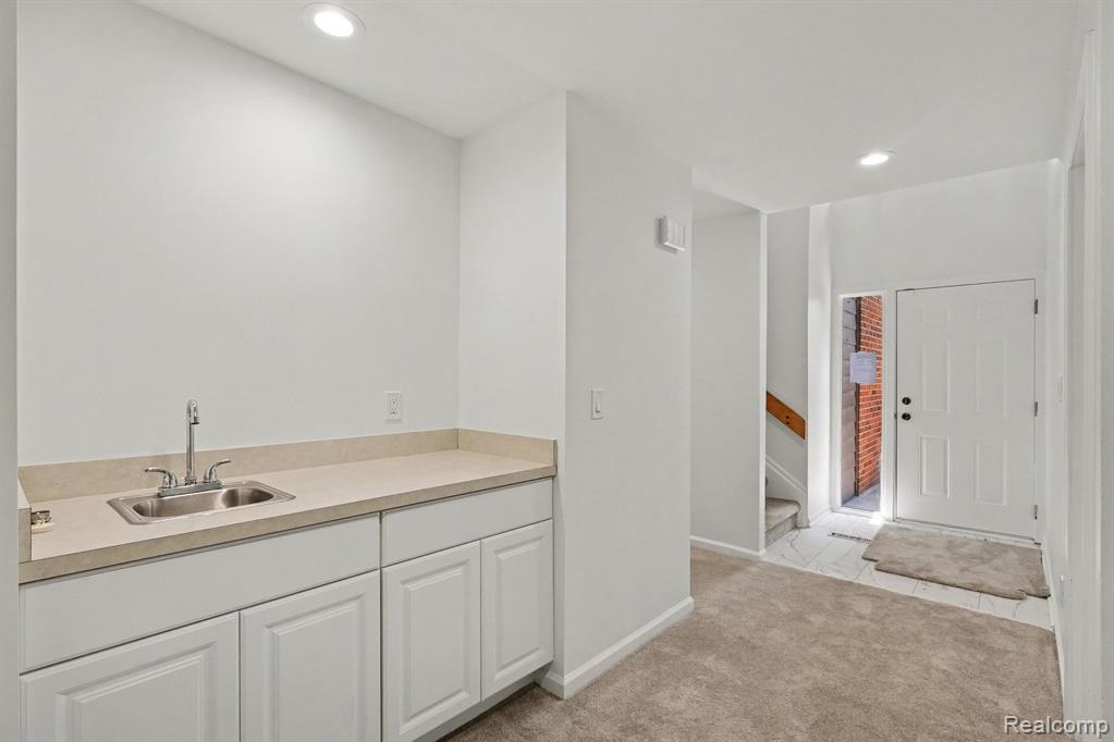 2056 Walden Court Property Photo 10