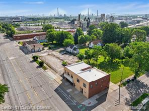 10249 W Jefferson Avenue Property Photo 52