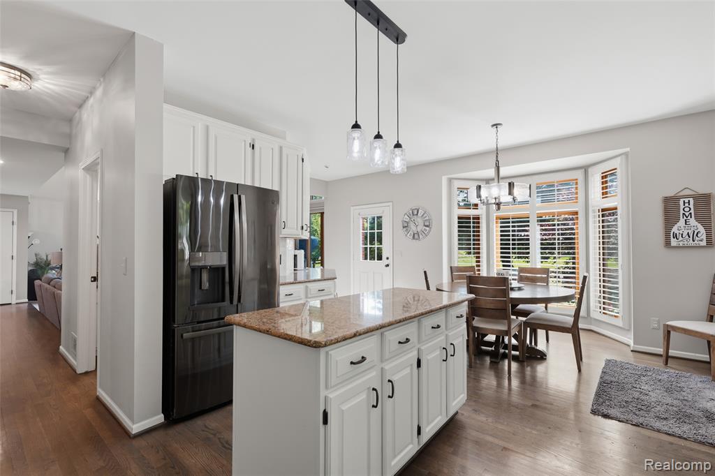 54856 Whitby Way Property Photo 19