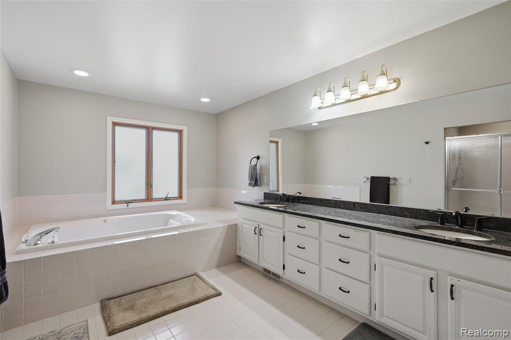 54856 Whitby Way Property Photo 26