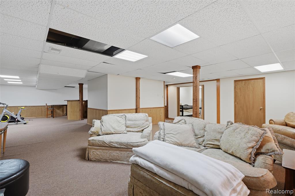 54856 Whitby Way Property Photo 38