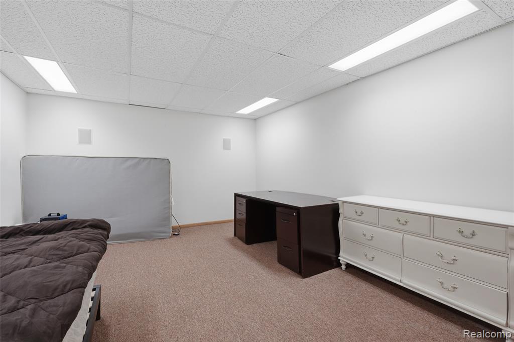 54856 Whitby Way Property Photo 43