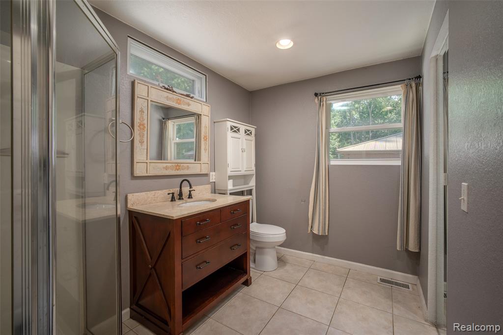 354 W Erie Road Property Photo 10