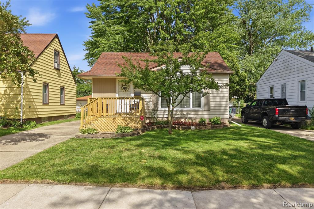 4108 Edgar Avenue Property Photo 2