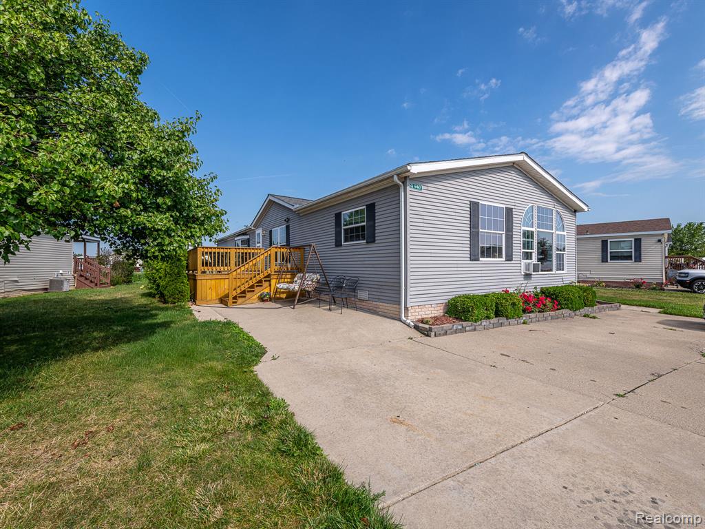 940 Tanner Landing Property Photo 1