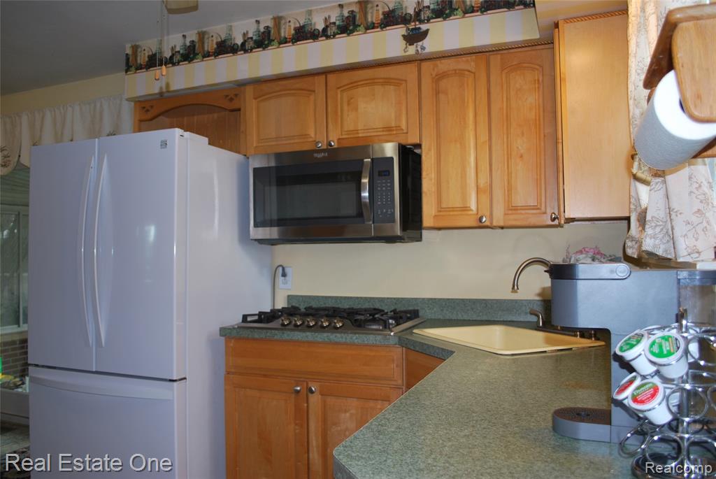 32759 Birchwood Street Property Photo 16