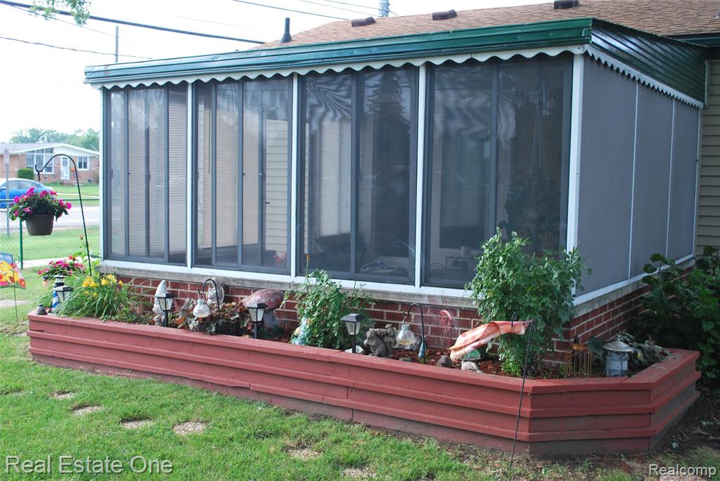 32759 Birchwood Street Property Photo 29