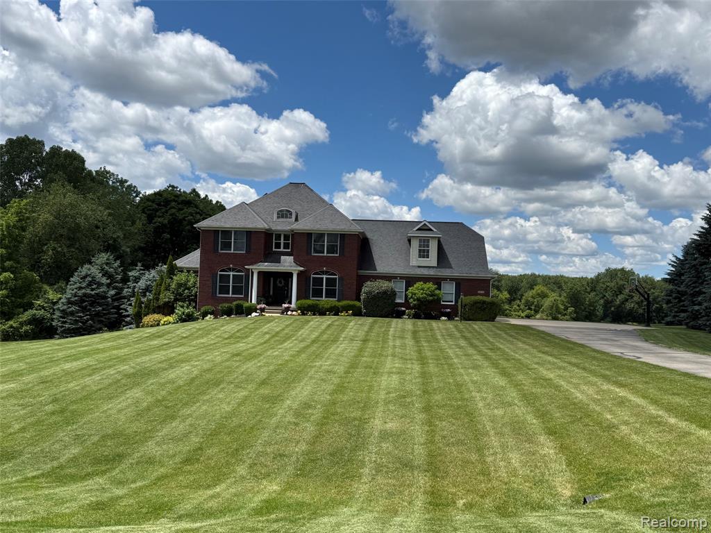 16118 Jeff Court Property Photo 1