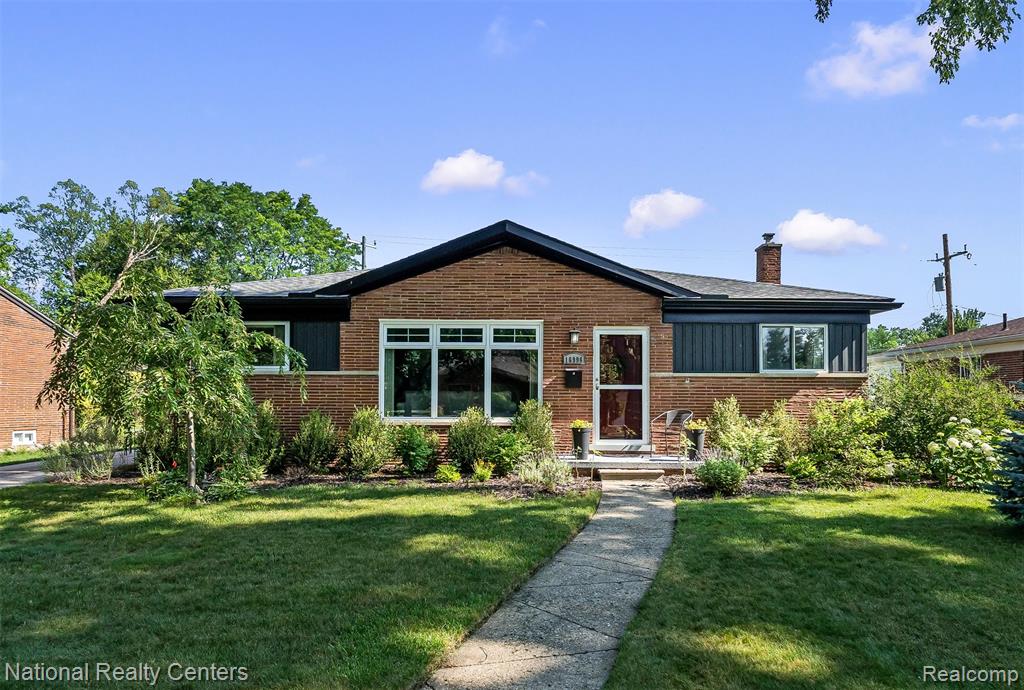 16996 Elizabeth Street Property Photo 1
