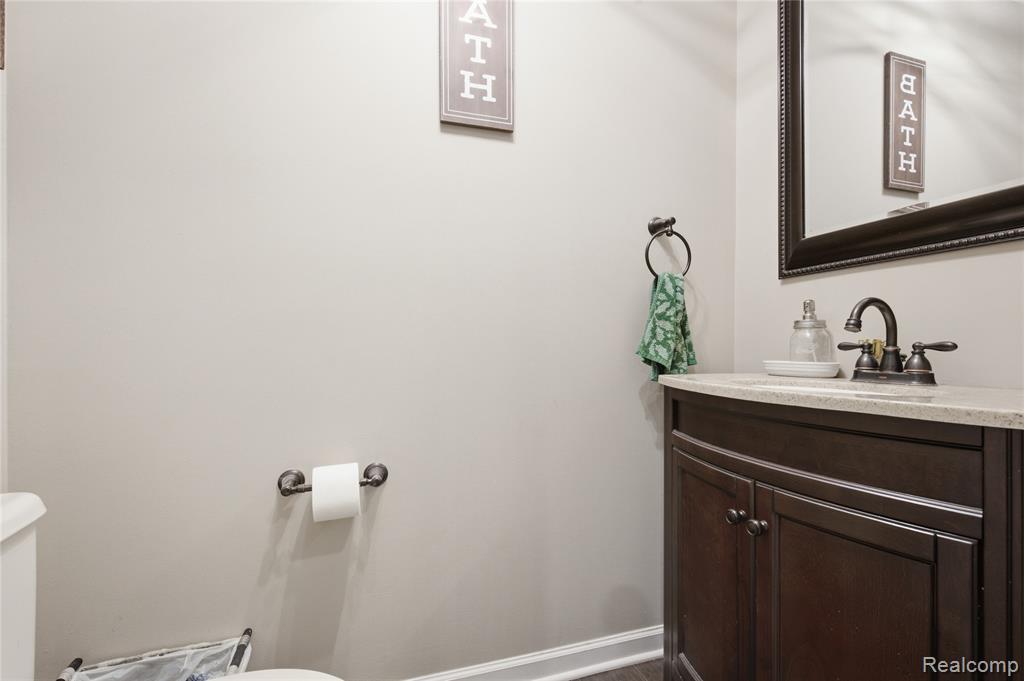 1817 Deer View Court Property Photo 24