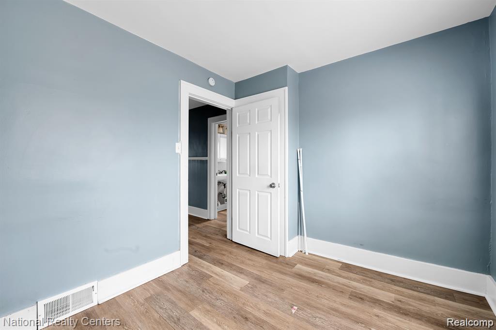 39 E Brockton Avenue Property Photo 10