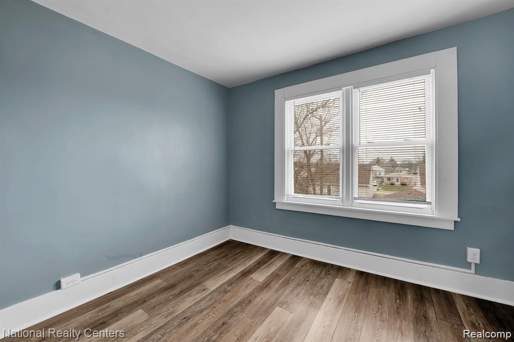 39 E Brockton Avenue Property Photo 16