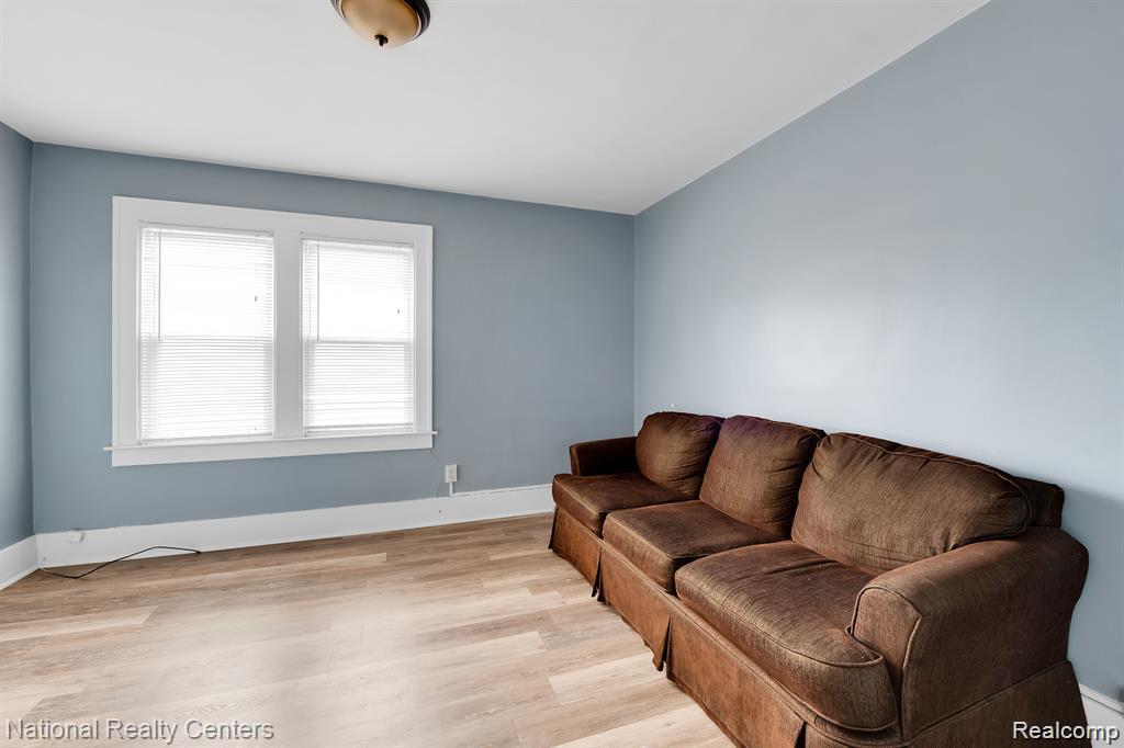 39 E Brockton Avenue Property Photo 18