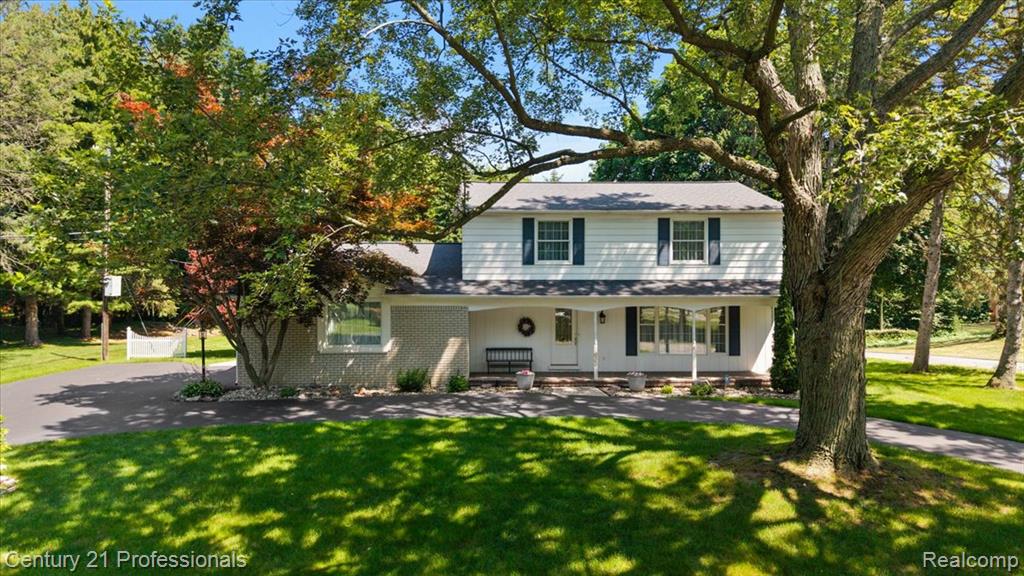 633 Foxhall Road