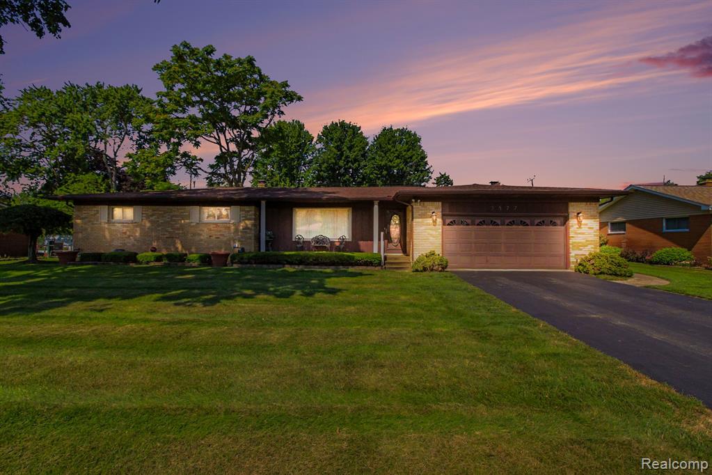 3577 Meadowleigh Lane Property Photo 1