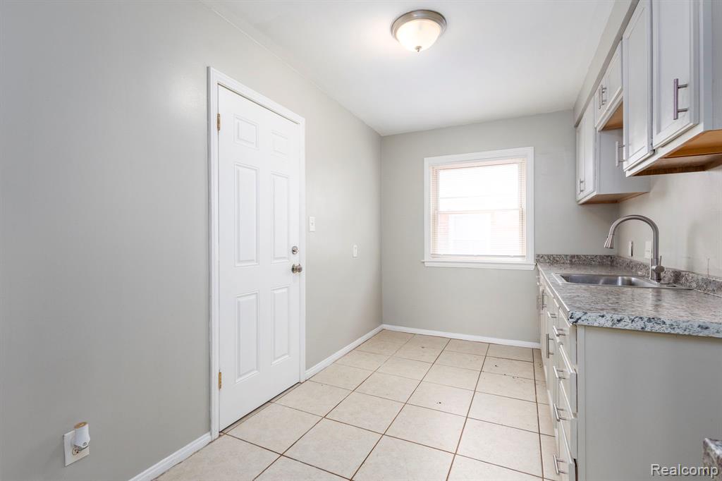 4683 Chatsworth Street Property Photo 7