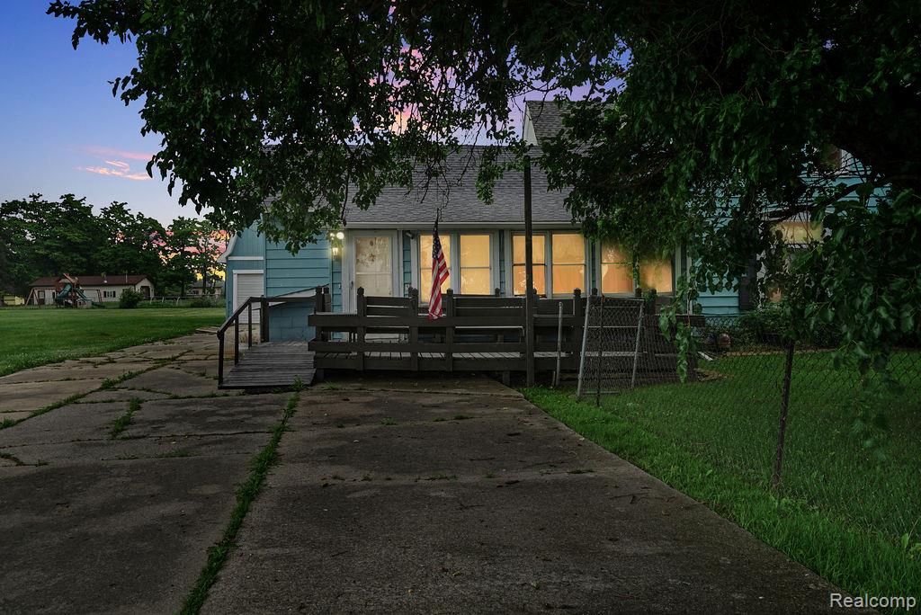 261 Fitz Road Property Photo 1
