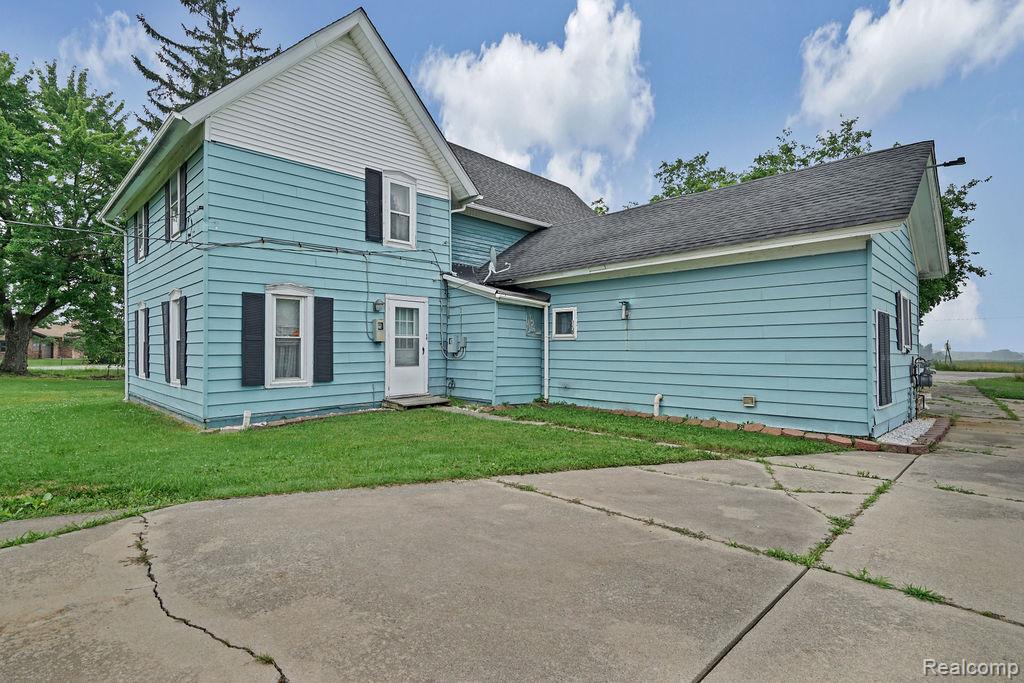 261 Fitz Road Property Photo 6