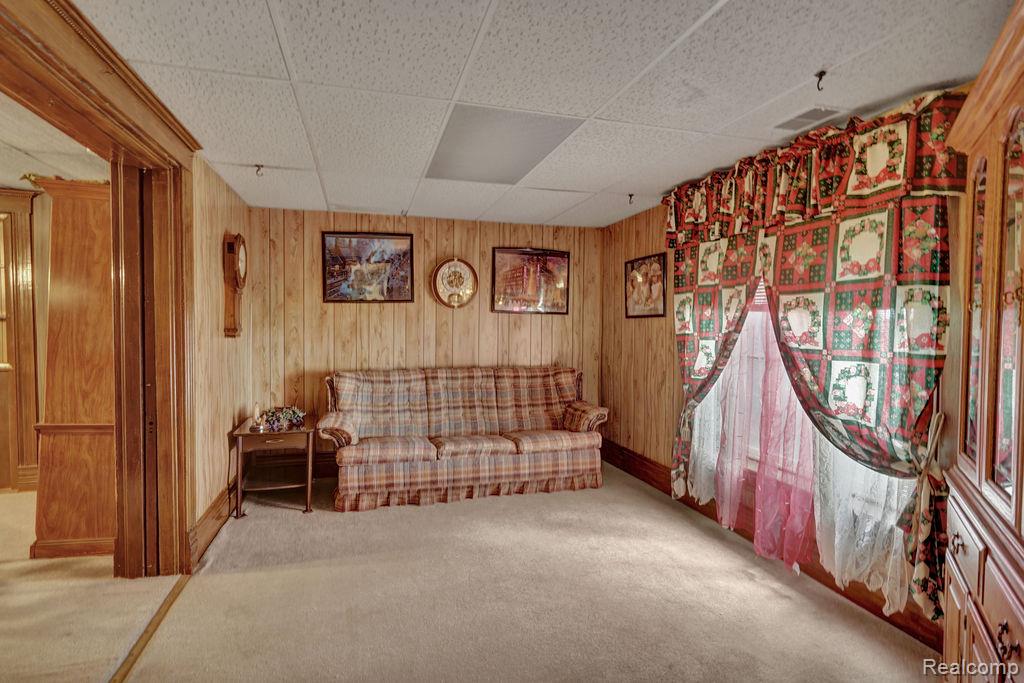 261 Fitz Road Property Photo 14