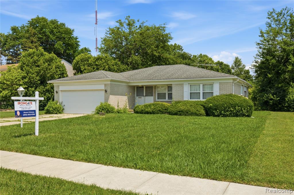 25760 Southwood Drive Property Photo 1