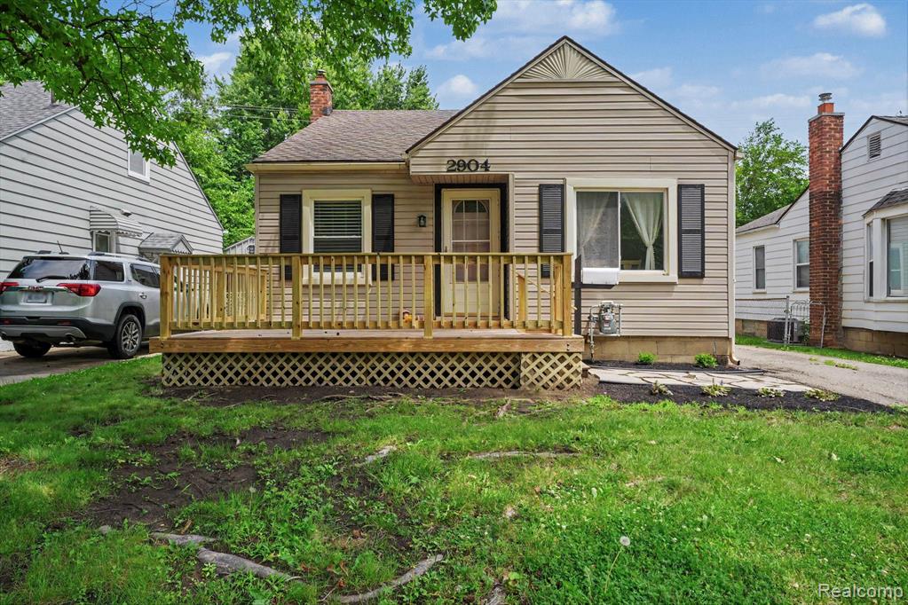 2904 Crooks Road Property Photo 21