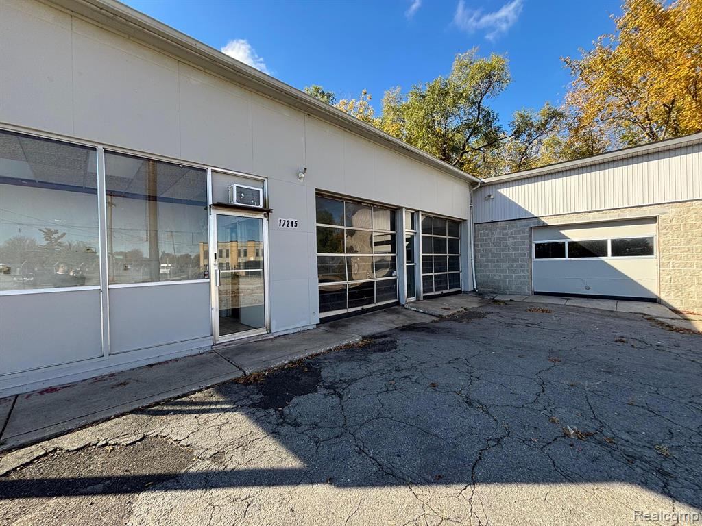 17245 Telegraph Road Property Photo 1