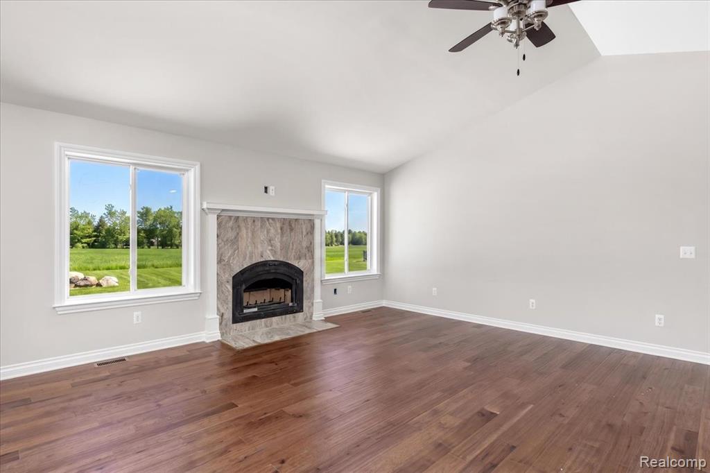 15175 Worden Rd. Property Photo 16