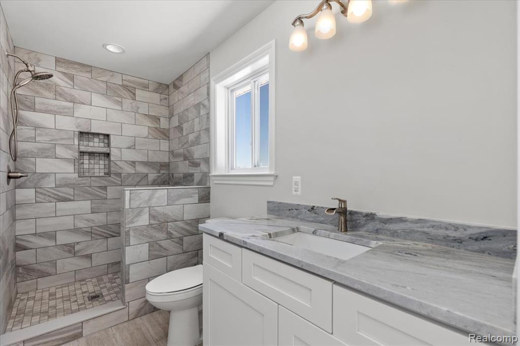 15175 Worden Rd. Property Photo 28