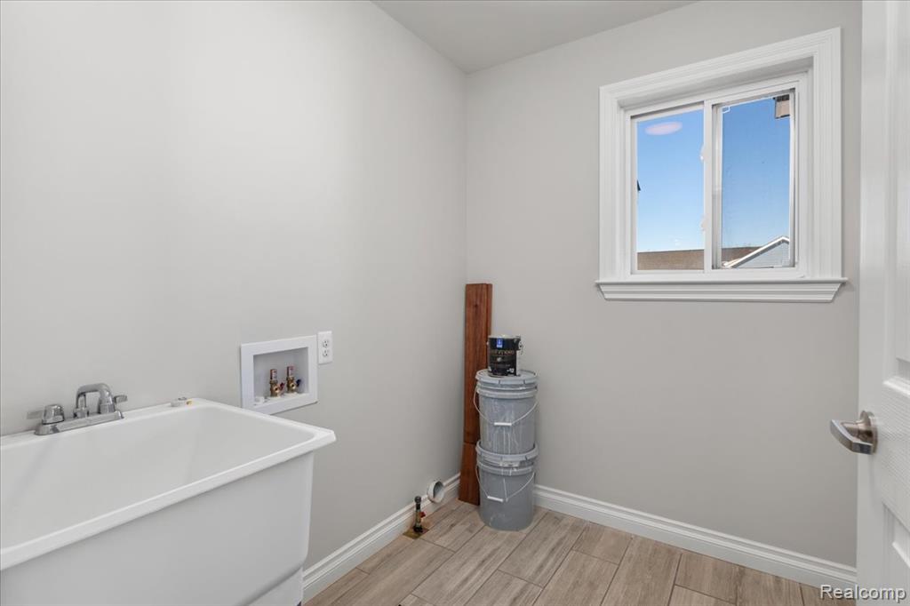 15175 Worden Rd. Property Photo 35