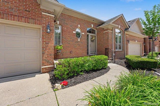 57554 Brookfield Way Property Photo 4