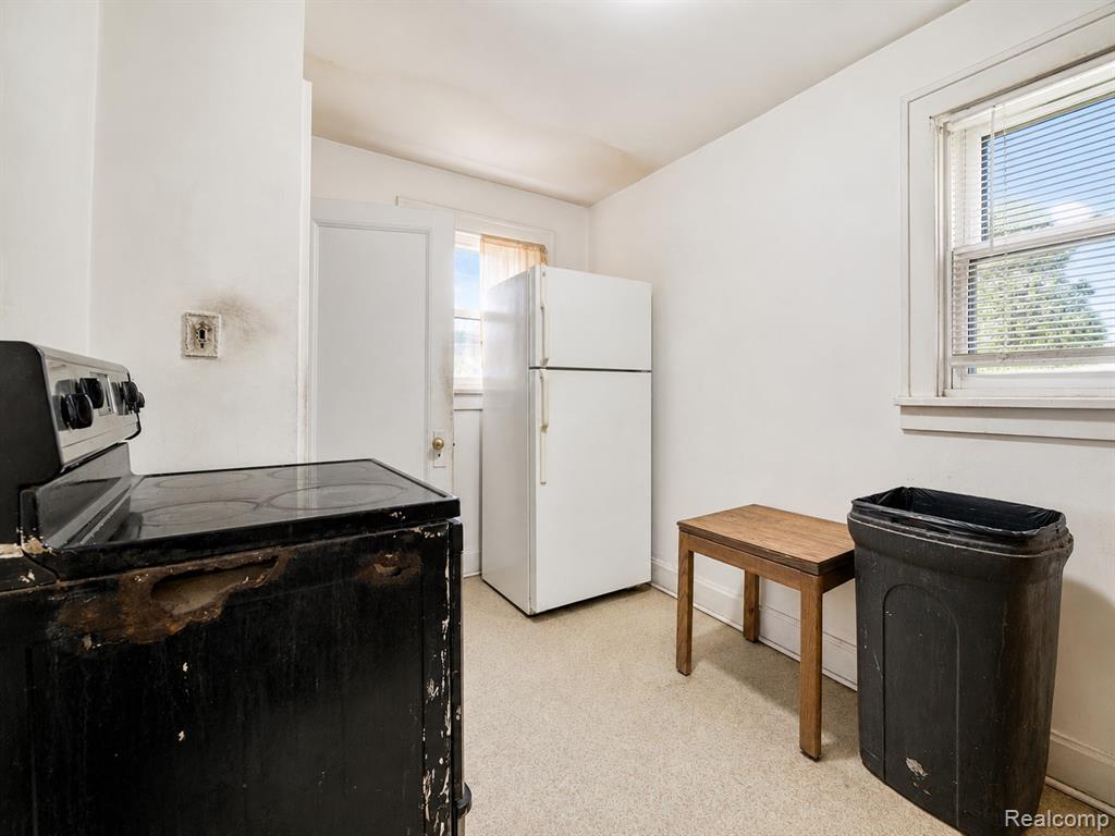 95 N Hulbert Street Property Photo 38