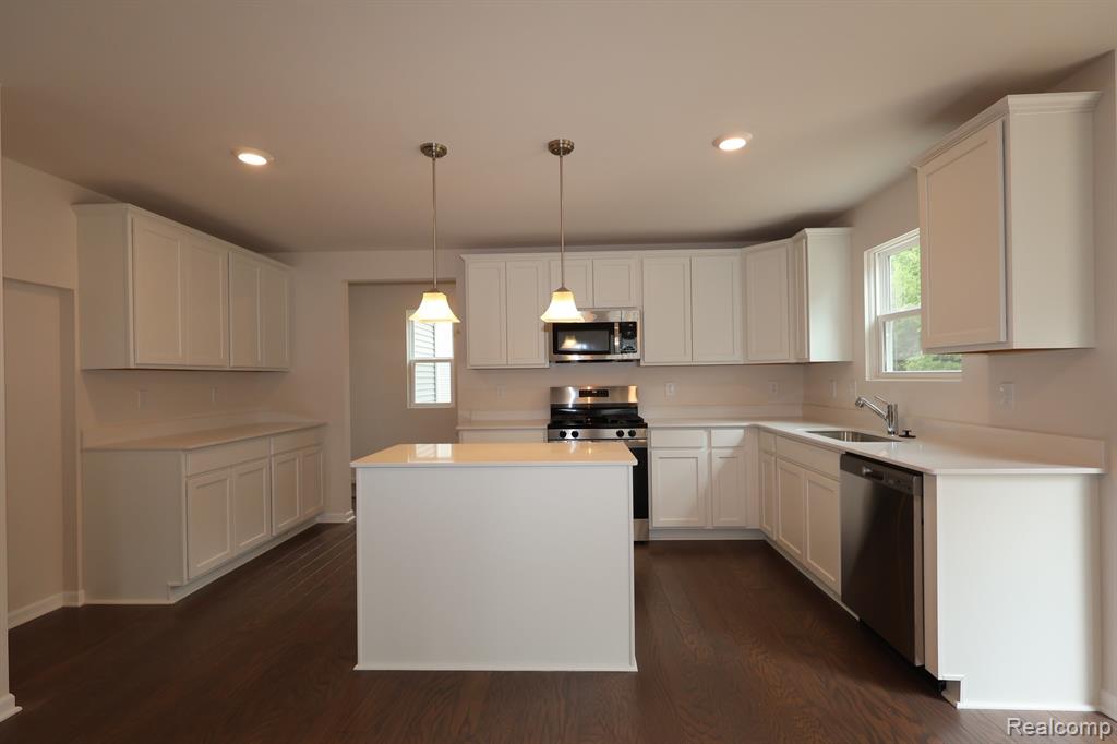 4190 Cedar Lane Property Photo 3