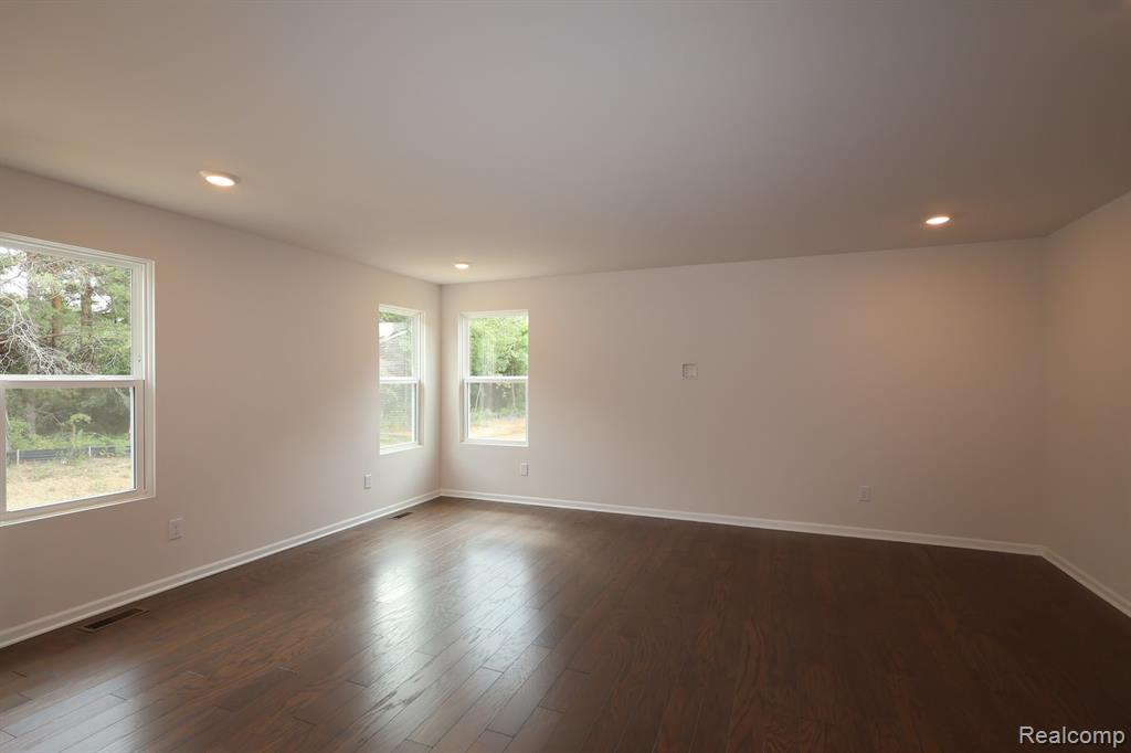 4190 Cedar Lane Property Photo 6