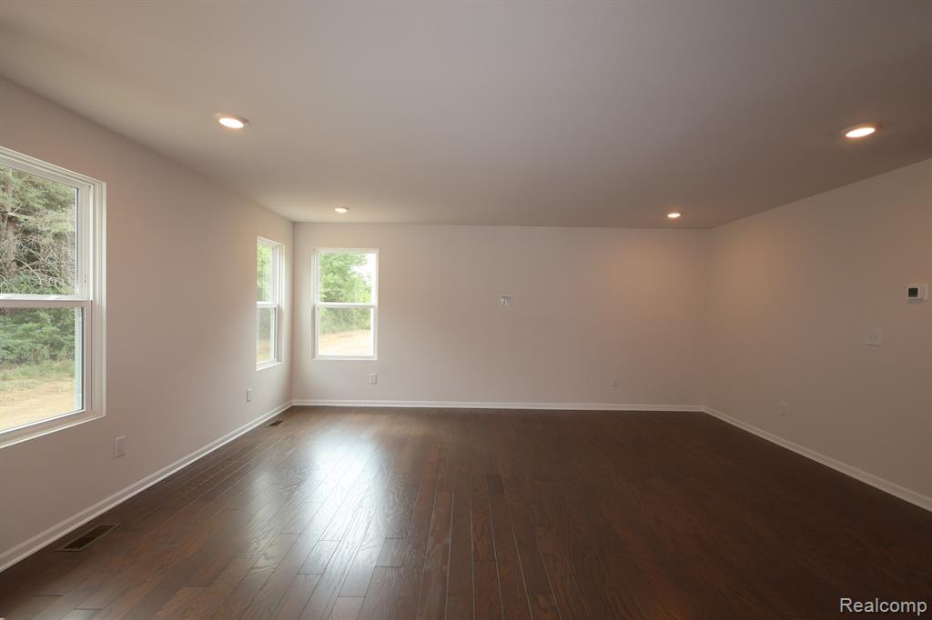4190 Cedar Lane Property Photo 7