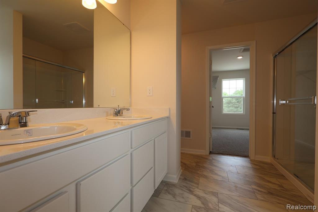 4190 Cedar Lane Property Photo 12