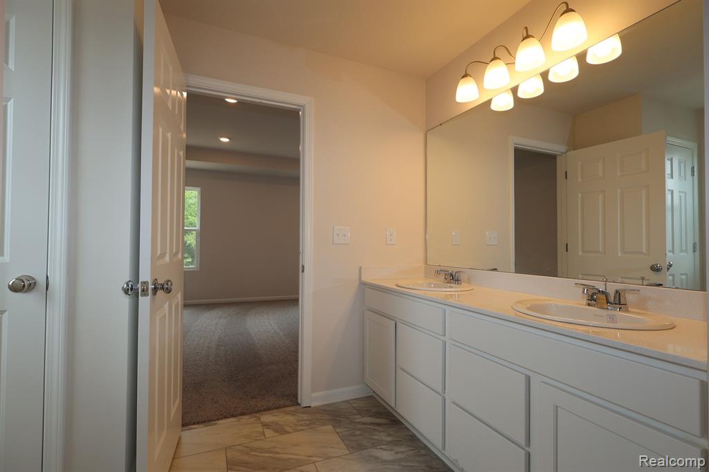 4190 Cedar Lane Property Photo 13