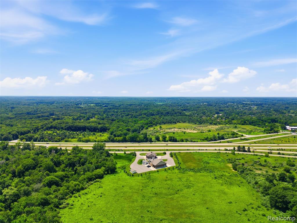 4975 Old Us 23 Property Photo 4