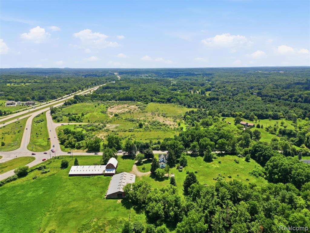 4975 Old Us 23 Property Photo 5