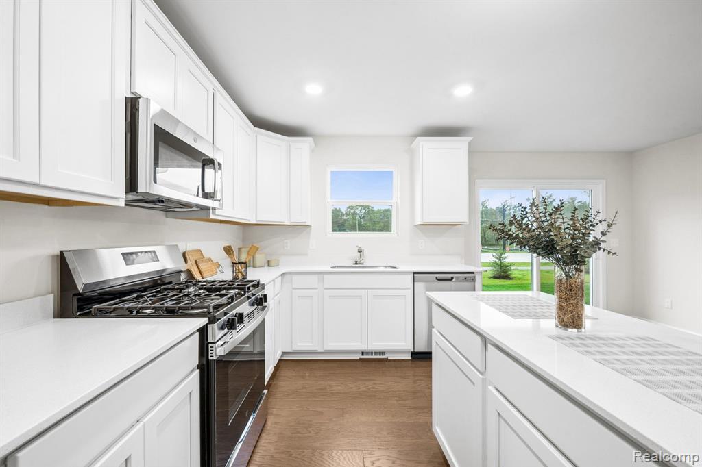 34430 Sandpiper Court Property Photo 8