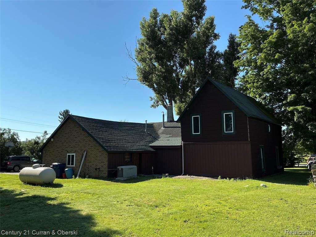 2048 County Road 612 Property Photo 7