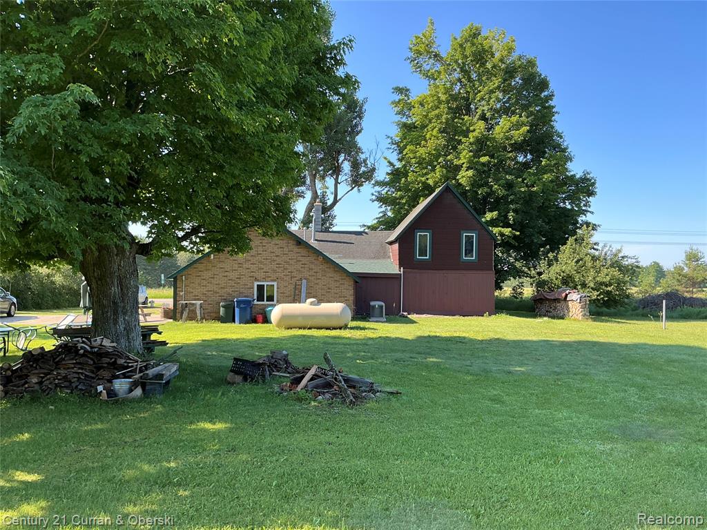 2048 County Road 612 Property Photo 8