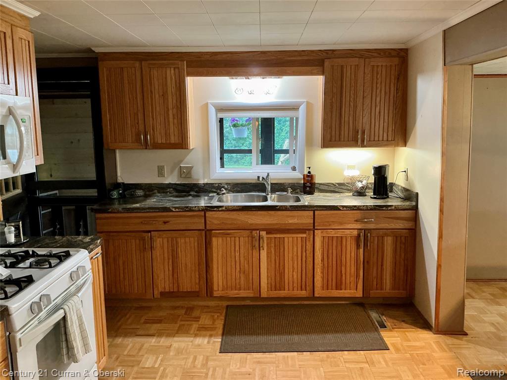 2048 County Road 612 Property Photo 14