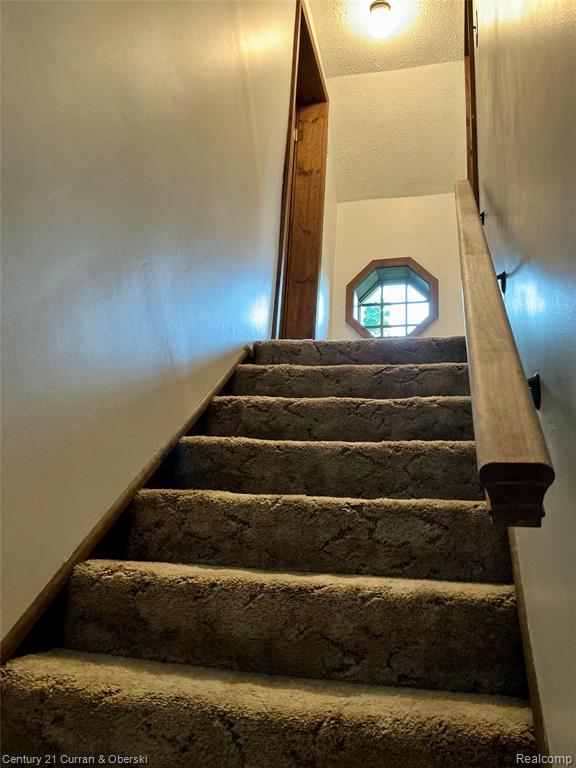 2048 County Road 612 Property Photo 23