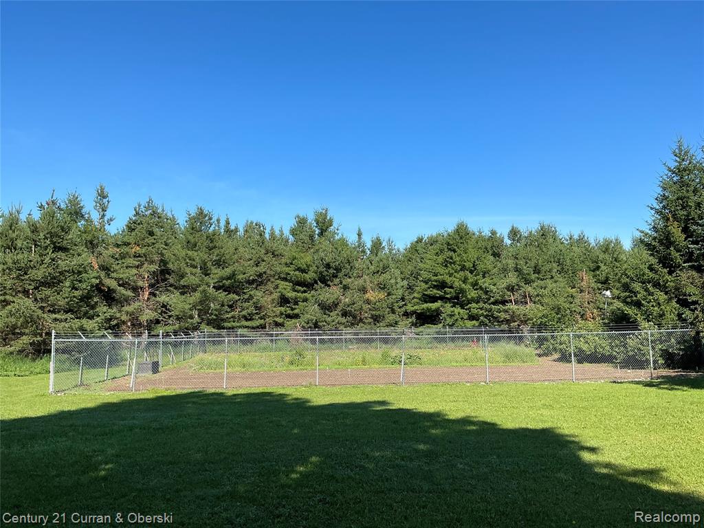 2048 County Road 612 Property Photo 47
