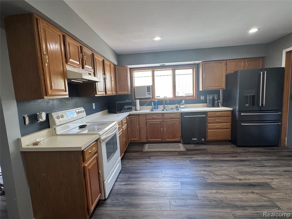10055 Walnut Hill Drive Property Photo 18
