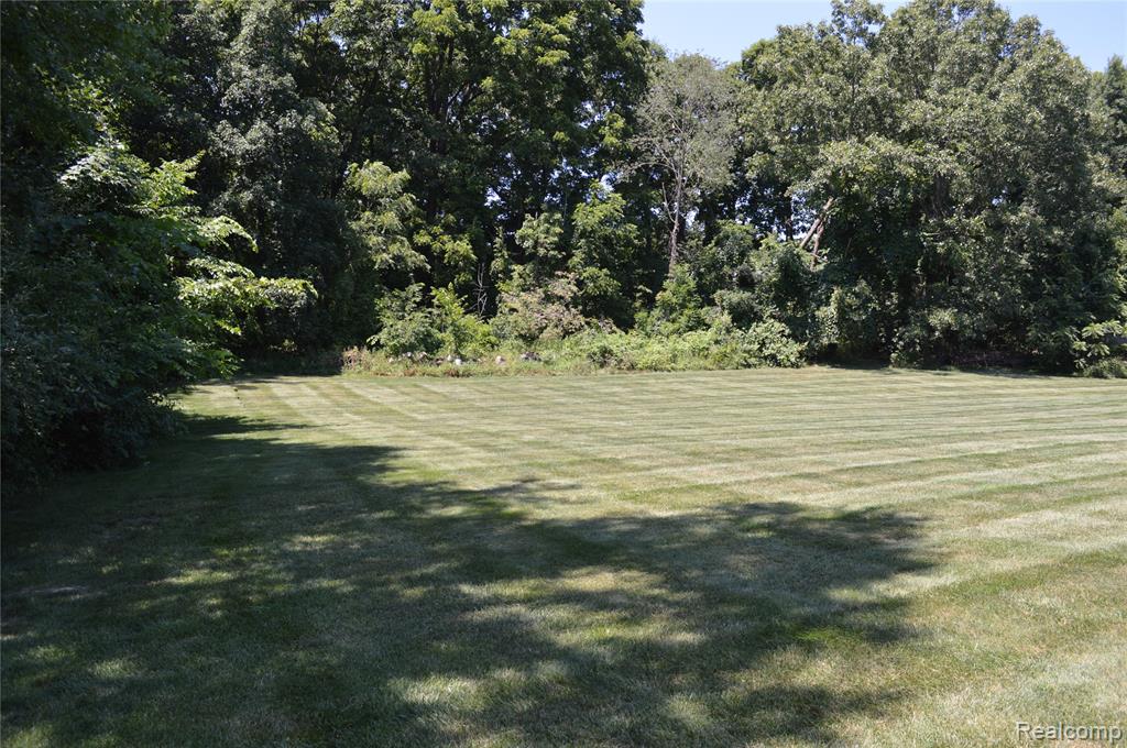 10055 Walnut Hill Drive Property Photo 28
