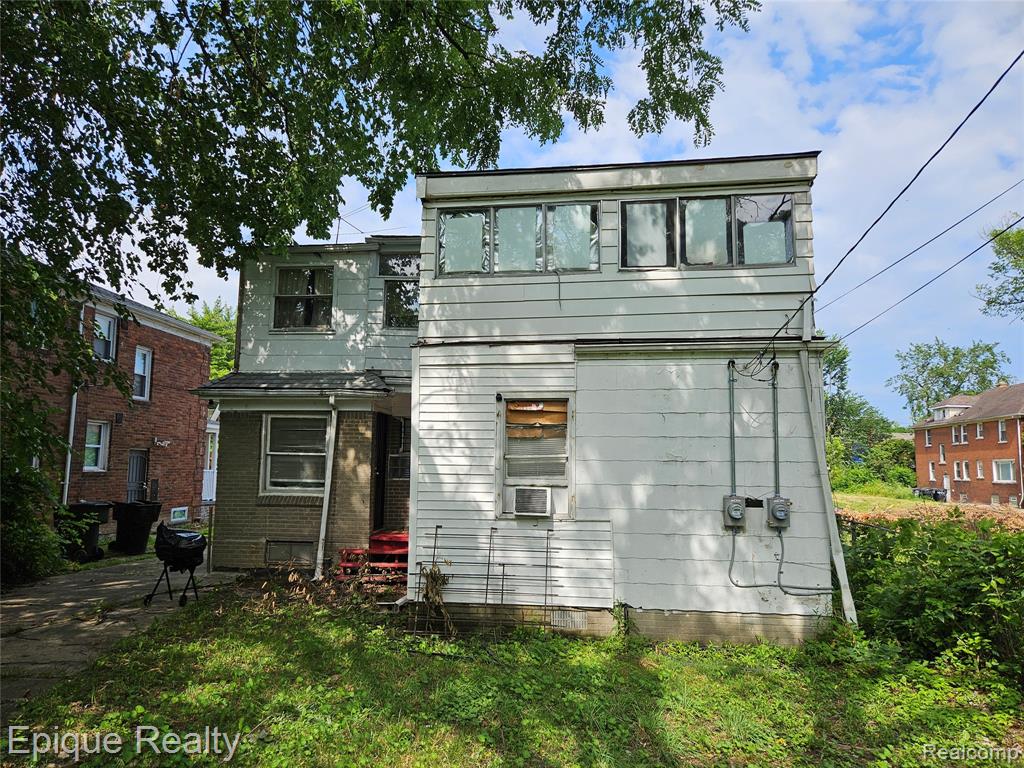 4645 Chatsworth Street Property Photo 4