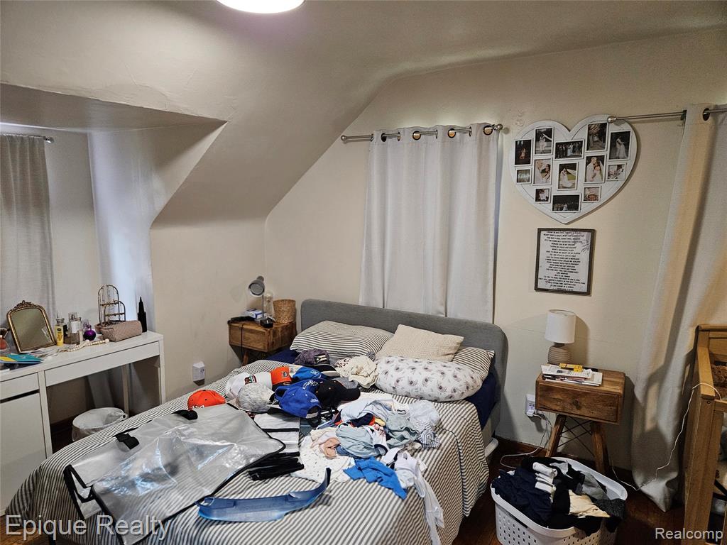 4645 Chatsworth Street Property Photo 12