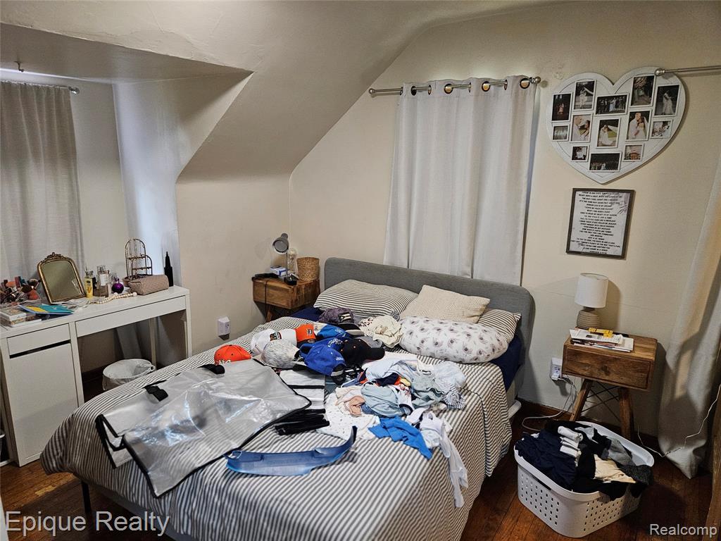 4645 Chatsworth Street Property Photo 13