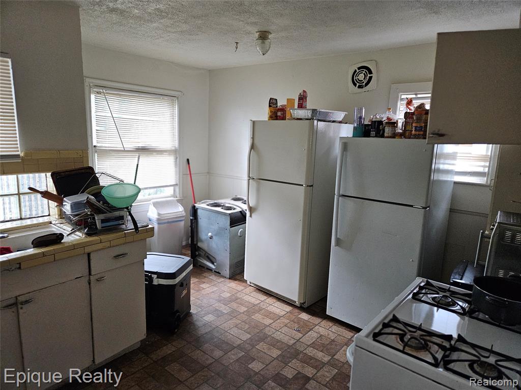 4645 Chatsworth Street Property Photo 18